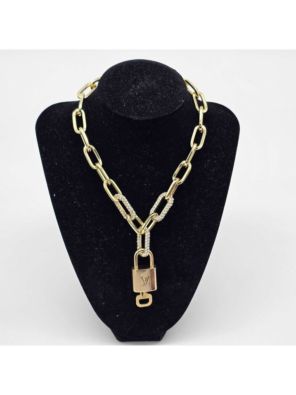 Authentic Louis Vuitton Lock & Key w/ Unbranded Gold Plated Gold Chain Necklace